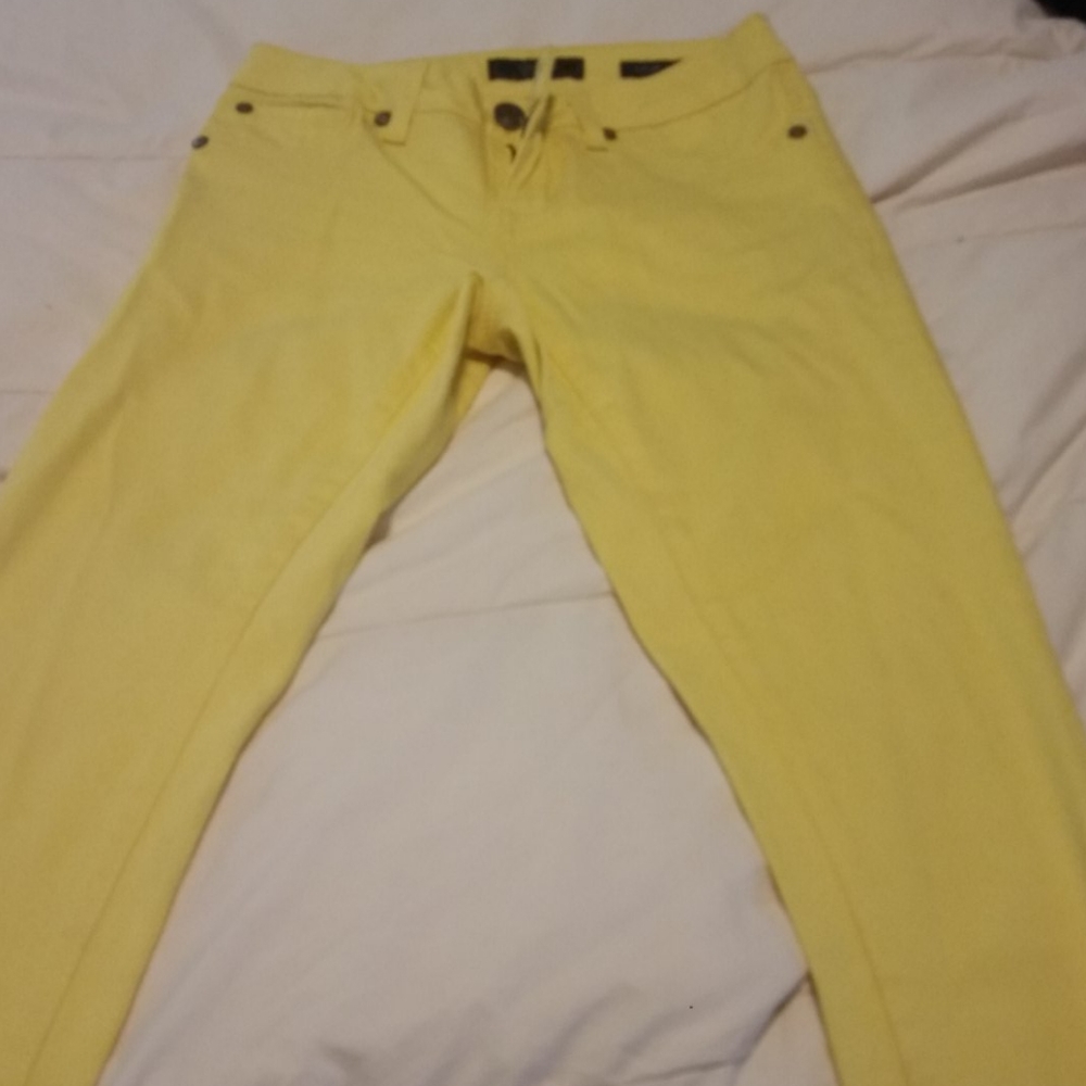 Jessica Simpson bright and shiny skinnys!!
